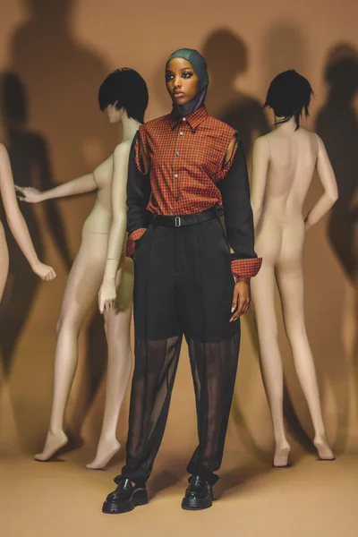 Look 4